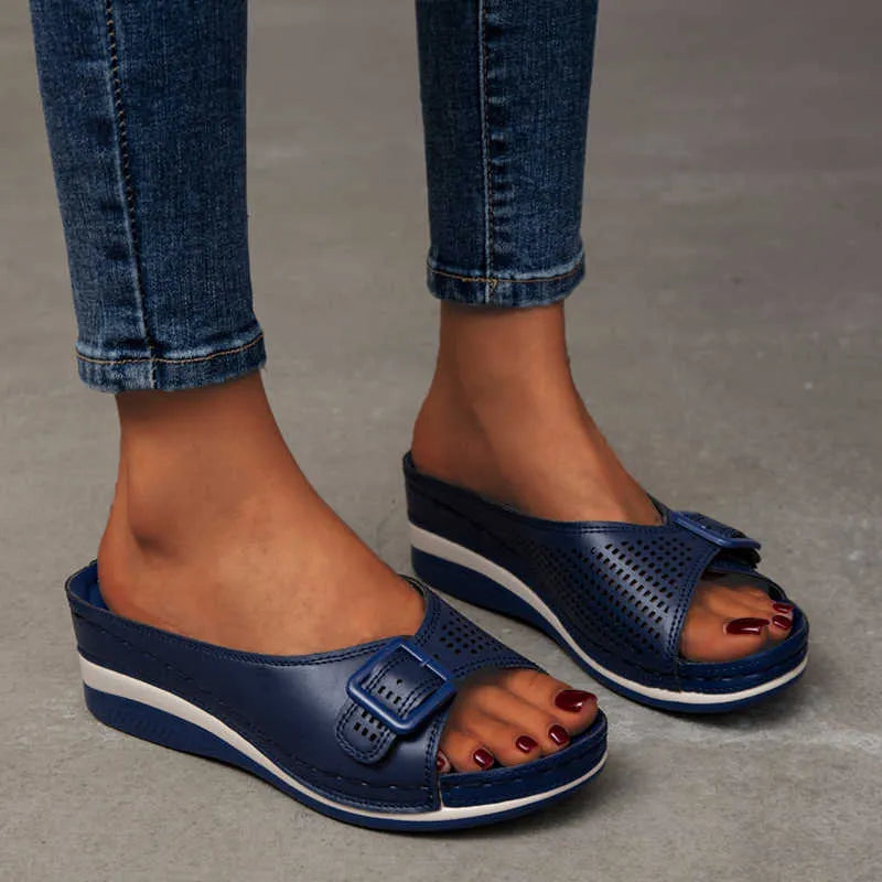 PASSAGE WEST™ WOMEN'S LEATHER SOFT FOOTBED ARCH-SUPPORT SANDALS
