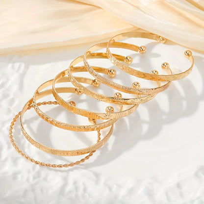 CELESTINA AURA™ — 7PCS LUXURY METAL SIX-POINTED STAR BRACELET SET