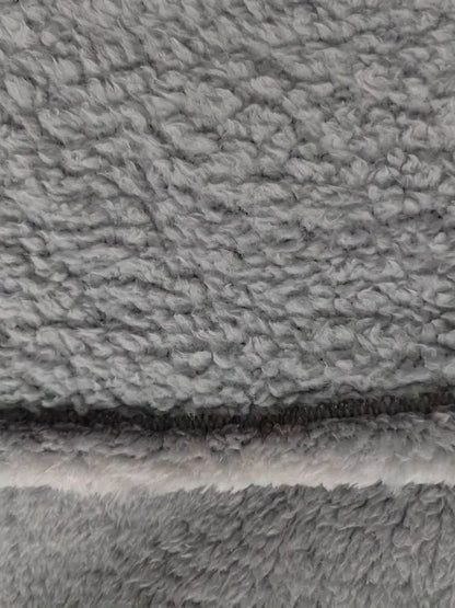 COCOA™ "YES I'M COLD" SWEATSHIRT