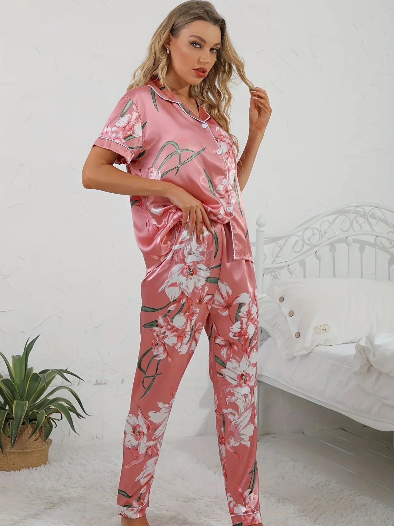 ADALYNN™ WOMEN'S PINK 2-PIECE PYJAMA SET: FLORAL PRINT SHIRT AND TROUSERS