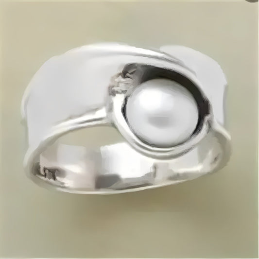 FRISCA™ VINTAGE PEARL RING