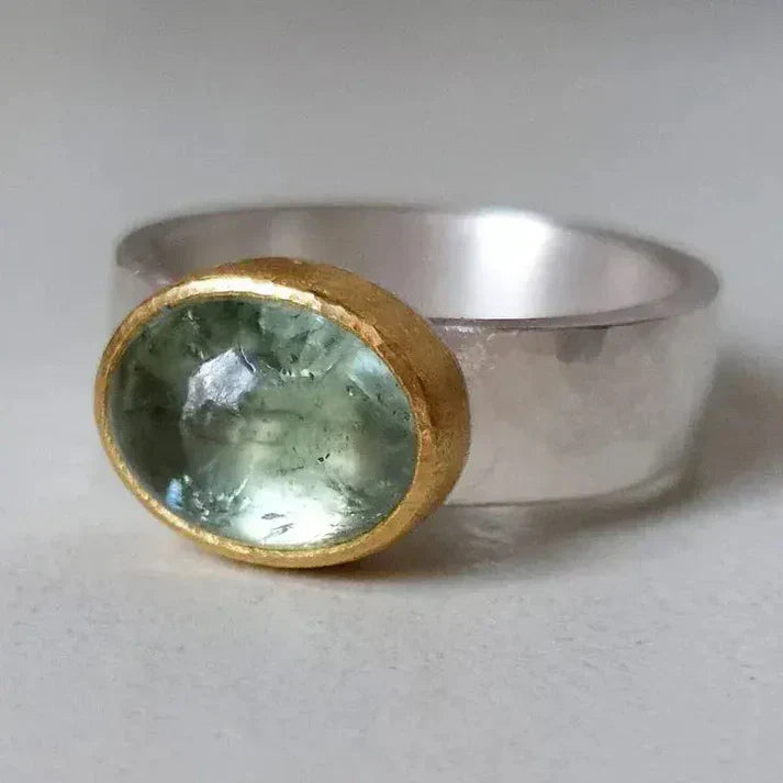 VERDANT WHISPER VINTAGE RING